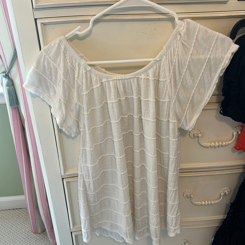 ten sixty white top